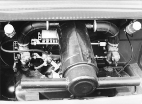BMW 700 Sport (1961) - Blick in den Motorraum des Testwagens