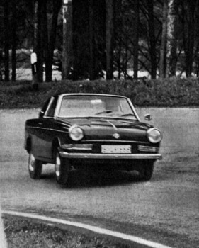 BMW 700 Sport (1961) - im Grenzbereich in der Hedersbachkurve auf der Solitude