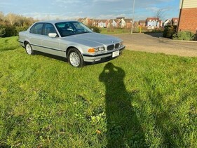BMW 735i Saloon (2000) - als Lot 309 an der Bonhams MPH Bicester Heritage Versteigerung am 11. Dezember 2020 BMW 735i Saloon (2000) - als Lot 309 an der Bonhams MPH Bicester Heritage Versteigerung am 11. Dezember 2020