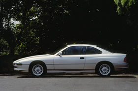 BMW 850I (1990) - elegante Coupé_Linie