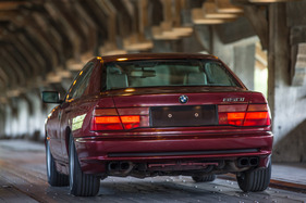 BMW 850i (1990) - vier eckige Auspuffenden künden von der Leistungsfähigkeit des 850i BMW 850i (1990) - vier eckige Auspuffenden künden von der Leistungsfähigkeit des 850i