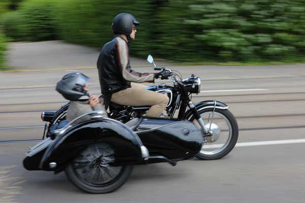 BMW Boxermotorrad mit Seitenwagen - Albisgütli Classics Cars & Bikes Juli 2025