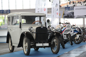 BMW Dixi (1928) - der erste Personenwagen von BMW - in der Sonderschau "100 Jahre BMW"