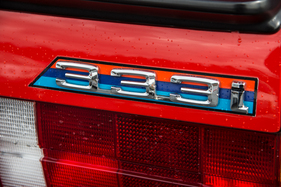 BMW E30 333i (1985) - am zweiten Tag der Creme21 2015 auf dem Hockenheimring