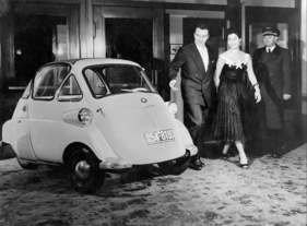 BMW Isetta (1955) - Platz für zwei Personen und ein Dach über dem Kopf