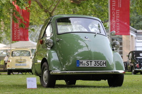 BMW Isetta (1958) - Kleinstfahrzeuge anlässlich des Concorso d'Eleganza Villa d'Este 2012 in der Villa d'Erba