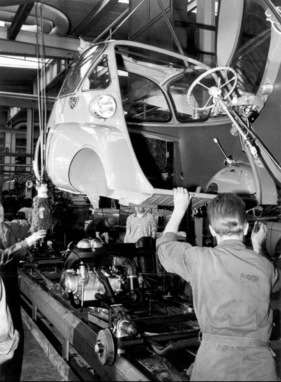 BMW Isetta (1960) - Produktion des Motorcoupés in München
