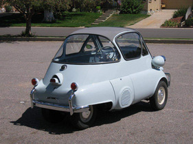 BMW Isetta 300 (1956) - verkauft an der RM Auction Arizona (19. und 20. Januar 2012) für USD 35'750