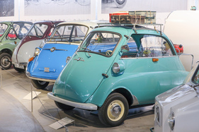 BMW Isetta 300 (1959) - Bubblecar aus Deutschland - Microcars-Sonderschau Pantheon 2022/2023