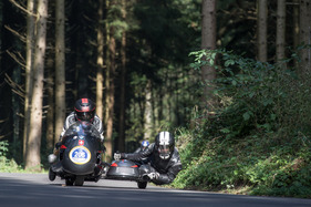 BMW Kneeler (1973) - am Michaelskreuzrennen 2014