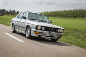 BMW M 535i (1986) - Schürzen und Spoiler verraten das zusätzliche Potential BMW M 535i (1986) - Schürzen und Spoiler verraten das zusätzliche Potential
