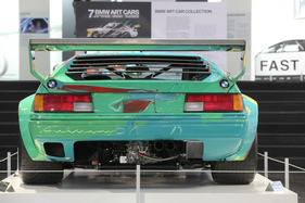 BMW M1 Gruppe 4 (1979) - Art Car mit der Bemalung von Andy Warhol - Sonderschau im BMW-Museum in München 2018 (1979)