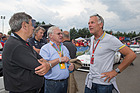 BMW M1 ProCar Revival GP Österreich 2016 - Christian Danner im Gespräch mit Herbert Schnitzer und BMW-Mann Jürg Ast
