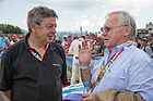 Bild: BMW M1 ProCar Revival GP Österreich 2016 - Jürg Ast im Gespräch mit Herbert Schnitzer