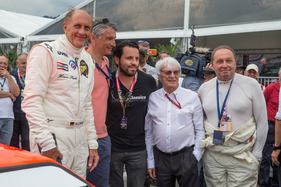 BMW M1 ProCar Revival GP Österreich 2016 - Strietzel Stuck und Jochen Mass mit Bernie Ecclestone