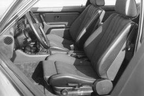 BMW M3 (1987) - Interieur - Sportsitze vorne