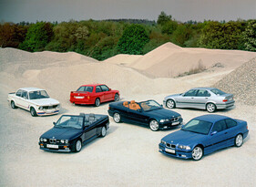 BMW M3 (1994) – 2002 turbo, zwei E30 und drei E36 versammelt BMW M3 (1994) – 2002 turbo, zwei E30 und drei E36 versammelt