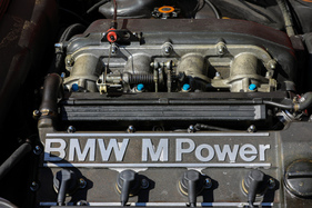 BMW M3 Cabriolet (1990) - vier Zylinder, 16 Ventile