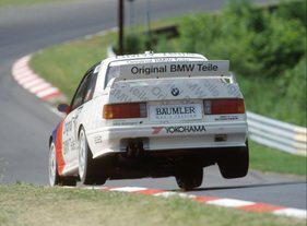 BMW M3 E3 DTM (1991) - Altfrid Heger during the DTM Nürburgring 1991