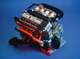 BMW M3 E30 (1985) - der Motor definiert den Wagen