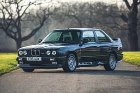 BMW M3 (E30) (1987) - als Lot 233 an der Silverstone Auctions Race Retro Versteigerung 2021