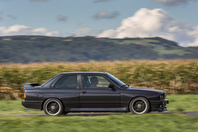 BMW M3 E30 "Cecotto" (1989) - das Schiebedach wurde gerne geordert, obwohl es den Wagen schwerer macht