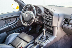 BMW M3 E36 (1992) – Blick ins Cockpit
