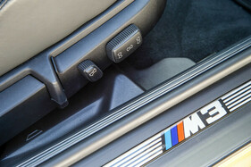 BMW M3 E36 (1992) – Der Schriftzug auf den Schwellern
