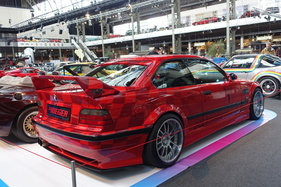 BMW M3 Rieger (1992) – Originale E36-M3 sind mittlerweile fast genauso selten wie getunte – German Tuners from the '80s and '90s – Autoworld Brüssel 2025 BMW M3 Rieger (1992) – Originale E36-M3 sind mittlerweile fast genauso selten wie getunte – German Tuners from the '80s and '90s – Autoworld Brüssel 2025