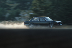 BMW M5 (1984) - der schnellste 5-er jener Zeit (E28)