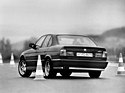 BMW M5 (1992) - E34-Limousine zwischen den Pilonen