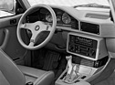 BMW M5 E28 (1985) - das klassische Cockpit der ersten Generation