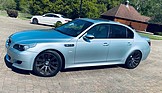 Bild: BMW M5 Sports Saloon (2006) - als Lot 120 angeboten an der Bonhams Bicester Online-Versteigerung vom 25. Juli 2020