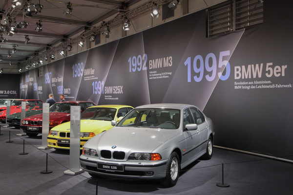 Bild: BMW-Meilensteine - Dreier, Fünfer, 850i und Z1 (Techno Classica 2017)