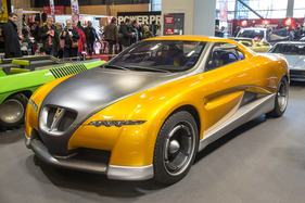 BMW Pickster (1998) - in der Bertone-Prototypen-Sonderschau - Rétromobile Paris 2020