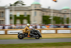 BMW R 18 "The Crown" (2021) – Goodwood Festival of Speed 2023