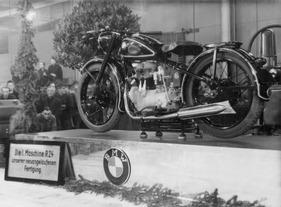 BMW R 24 (1948) - im Prinzip eine nachgebaute R 23 der Vorkriegszeit