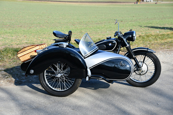 BMW R67-2 Steib-Gespann (1953) - gemeldet als Lot 027 an der Versteigerung der Oldtimer Galerie in Toffen am 30. März 2019