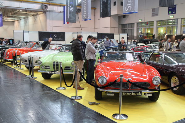 BMW-Raritäten der Fünfzigerjahre bei Steenbuck - 507, 503, 502 ... - gesehen an der Techno Classica 2016
