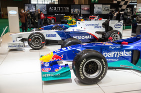 BMW Sauber F1-09 (2009) - Formel-1-Technik, die schon bald ins Youngtimer-Alter kommt - Rétromobile Paris 2022