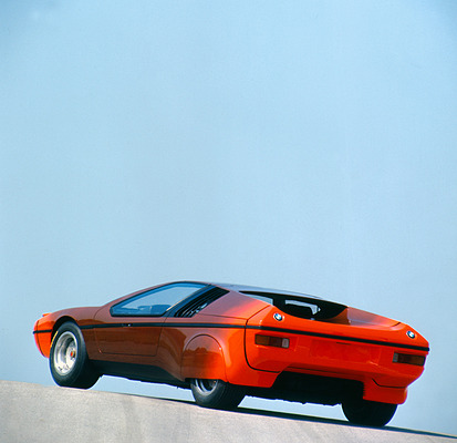 BMW Turbo (1972) - Heckansicht des innovativ gezeichneten Mittelmotorsportwagens