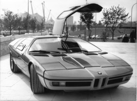 BMW Turbo (1972) - weit öffnende Flügeltüren