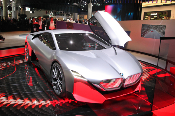 BMW Vision M Next (2019) - sicher eines der spektakulärsten Showcars, aber nicht mehr ganz neu - IAA in Frankfurt 2019