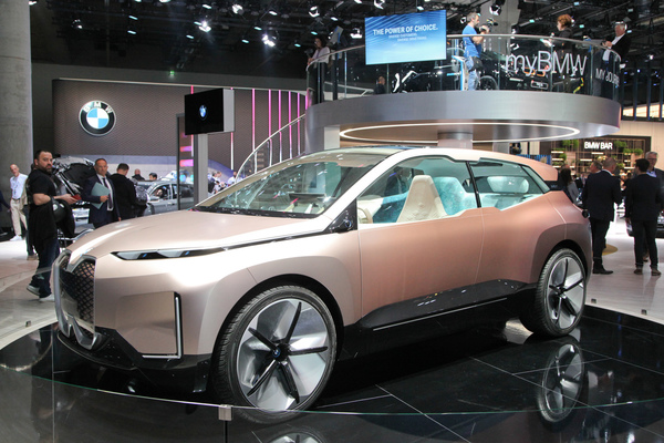 BMW Vision iNext (2019) - SUV mit Elektroantrieb - IAA in Frankfurt 2019