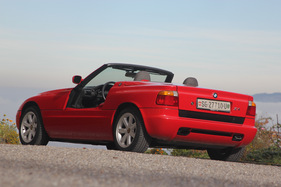 BMW Z1 (1991) - der Auspuff wurde sorgfätig gestaltet, um die Aerodynamik nicht zu zerstören