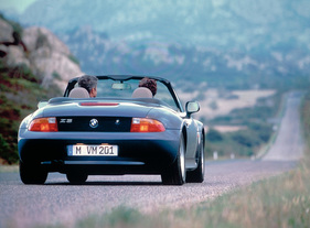 BMW Z3 2.8 (1996) - der E36/7 mit Reihensechszylinder und dicken Backen