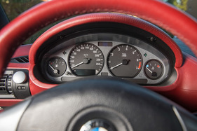 BMW Z3 2.8 Coupé (2000) - klassische BMW-Instrumente