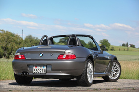 BMW Z3 3.0 Roadster (2001) - beim Facelift im Jahr 1999 änderten die Rückleuchten ihre Form