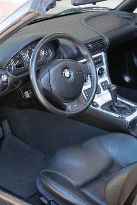 BMW Z3 3.0 Roadster (2001) - sportlich-schwarzes Lederinterieur