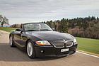 Bild: BMW Z4 (2004) - bei 250 km/h wird elektronisch eingebremst